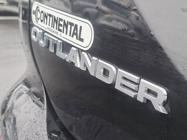 2024 Mitsubishi Outlander SE