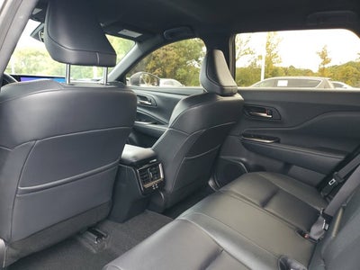 2025 Toyota Crown Signia XLE