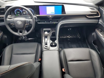 2025 Toyota Crown Signia XLE