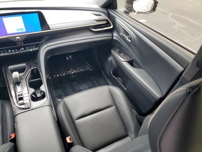 2025 Toyota Crown Signia XLE