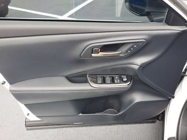 2025 Toyota Crown Signia XLE