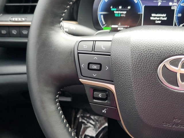 2025 Toyota Crown Signia XLE