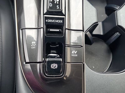 2025 Toyota Crown Signia XLE