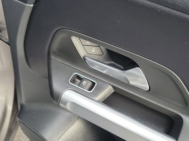 2022 Mercedes-Benz GLB GLB 250