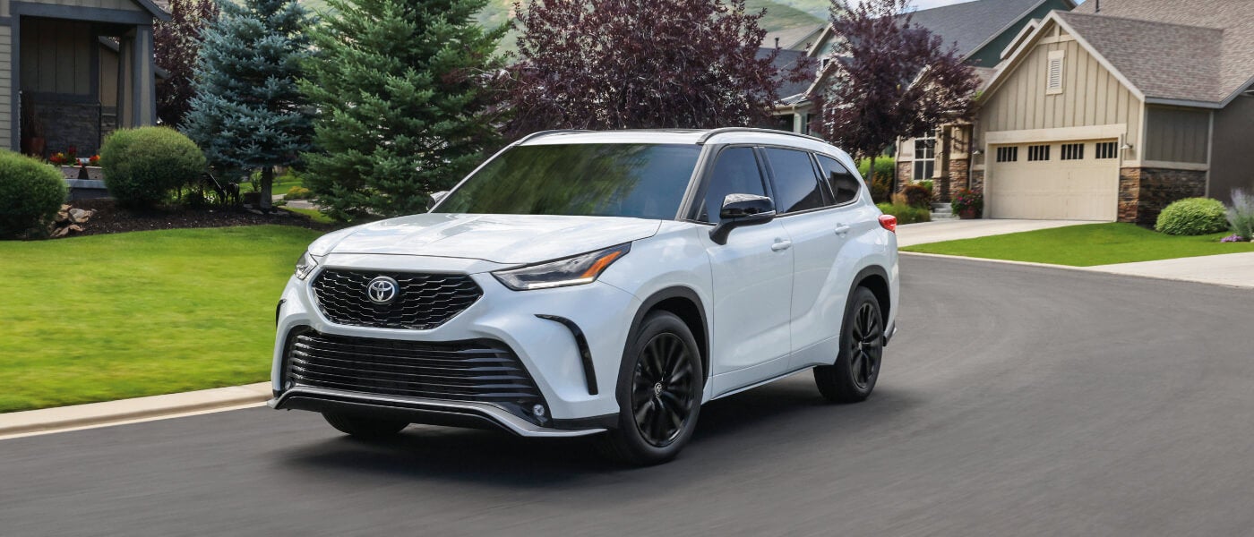 2024 Toyota Highlander exterior residential road